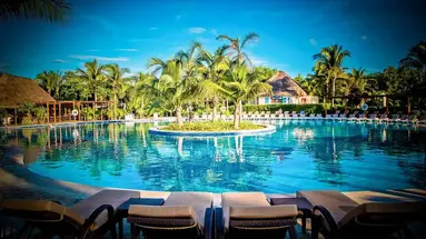 Valentin Imperial Riviera Maya