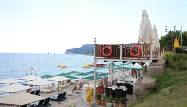 Valeri Beach