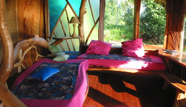 Vanira Lodge