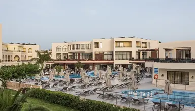 Vantaris Palace