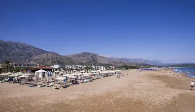Vantaris Palace