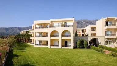 Vantaris Palace
