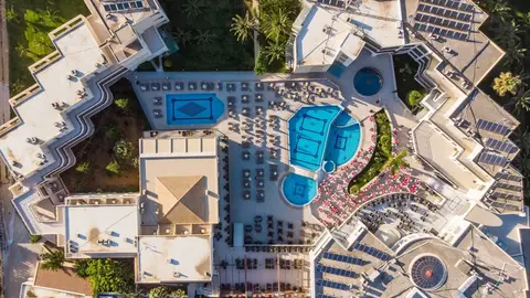 Hotel Vantaris Palace