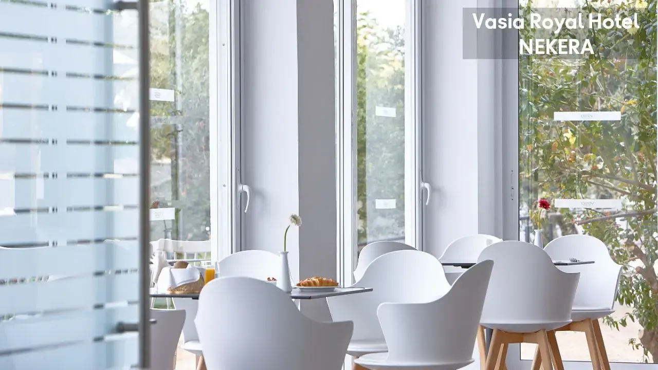 Vasia Royal