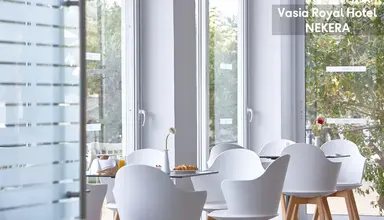 Vasia Royal