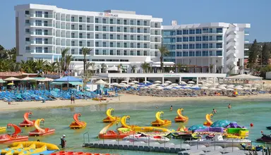 Vassos Nissi Plage