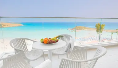 Vassos Nissi Plage
