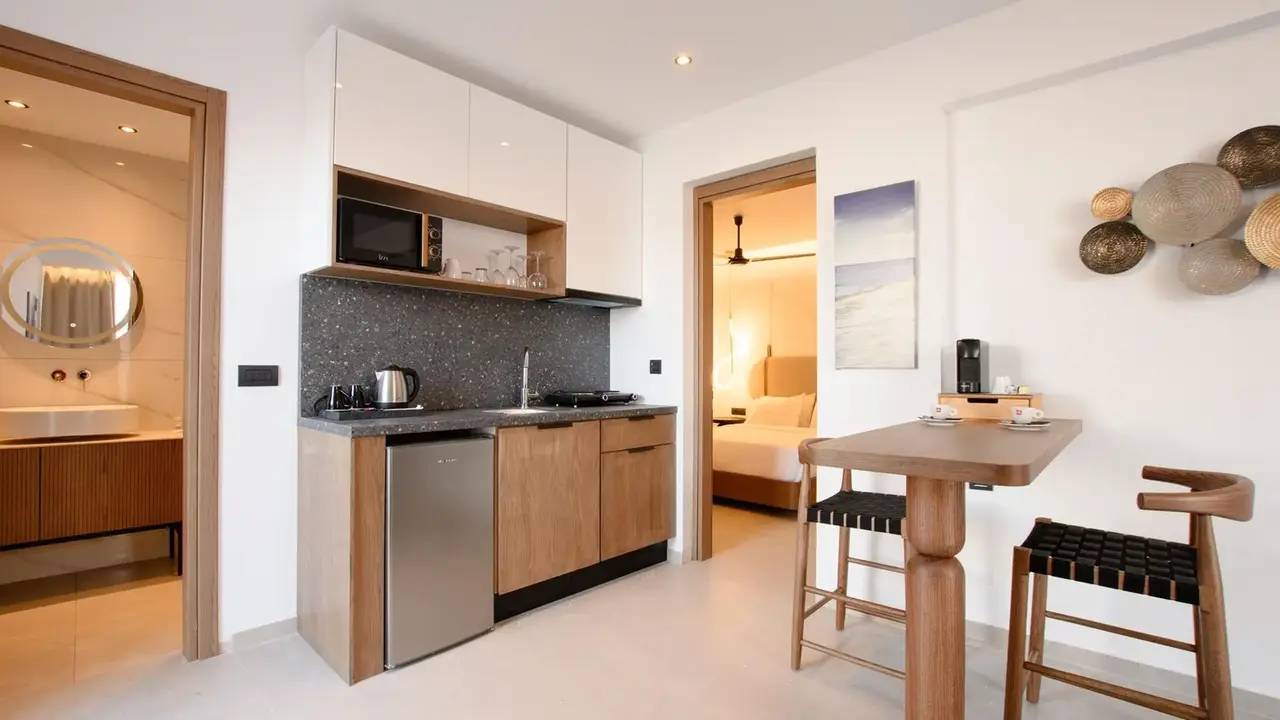 Vaya Suites by Omilos Hotels