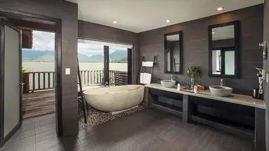 Vedana Lagoon Resort & Spa