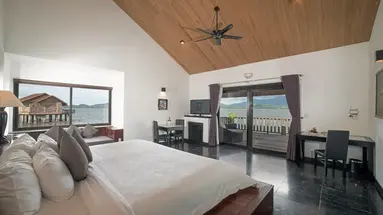 Vedana Lagoon Resort & Spa