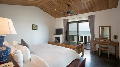 Vedana Lagoon Resort & Spa