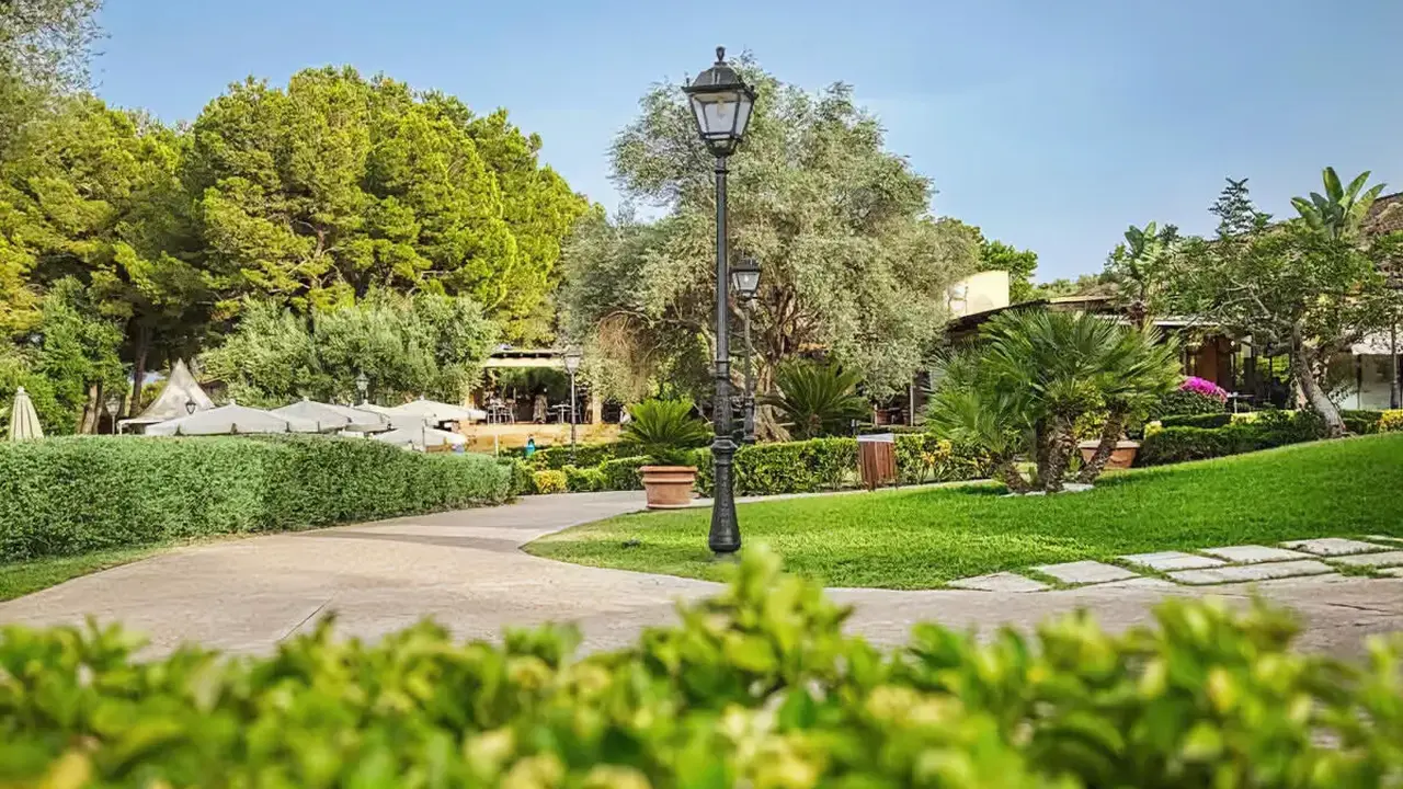 Vell Mari Hotel & Resort