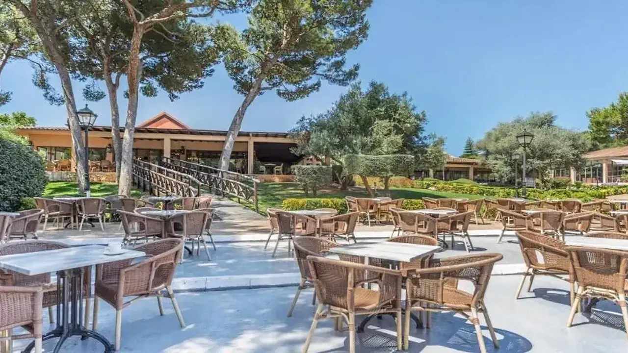 Vell Mari Hotel & Resort