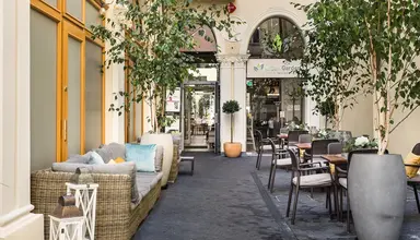 Venetian House