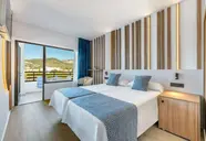 Vibra Beverly Playa