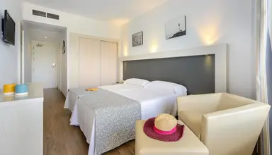 Vibra Beverly Playa