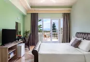 Victoria Hill (Dassia)