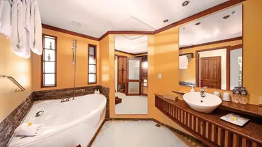 Victoria Hoi An Beach Resort & Spa