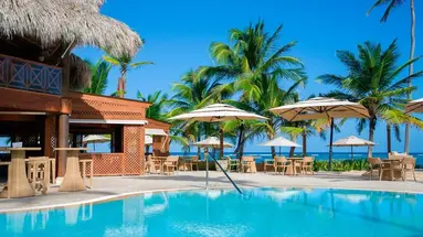 Vik Cayena Beach