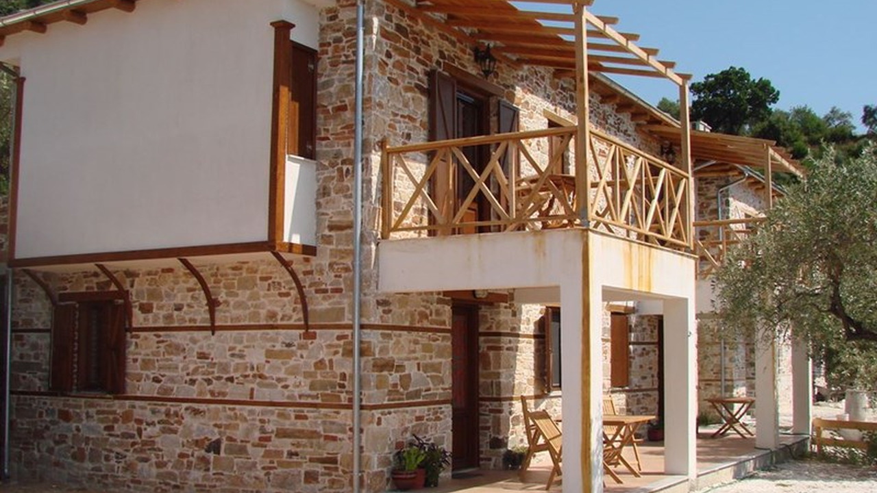 Vila Alexis