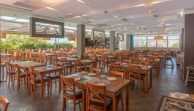 Vila Baleira Suites