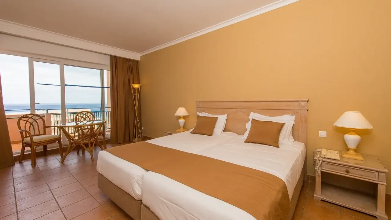 Vila Baleira Thalassa