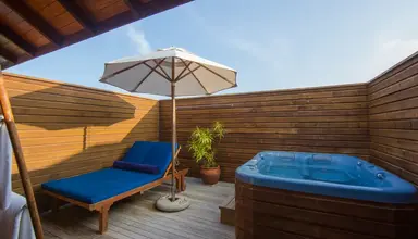Vilamendhoo Island Resort