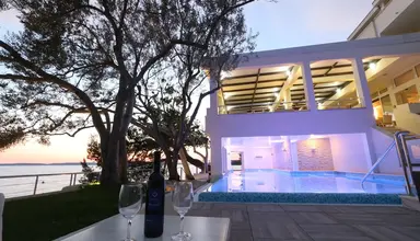 Villa 4 M - Miletic