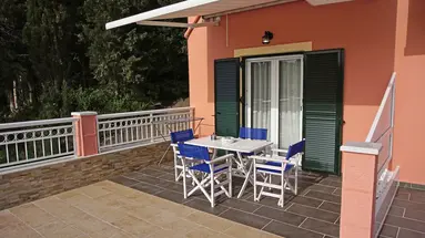 Villa & Apartments Sissy