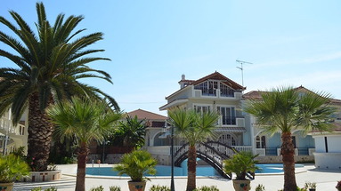 Villa Basil