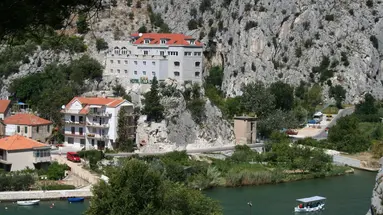 Villa Dvor