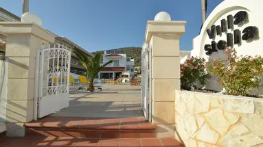 Villa Stella Apartments