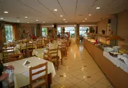 Village Inn