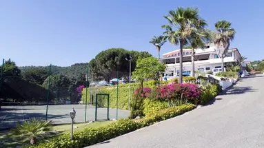 Villaggio Pineta Petto Bianco