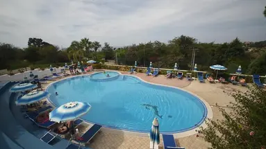 Villaggio Pineta Petto Bianco