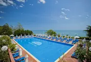 Villas Elenite