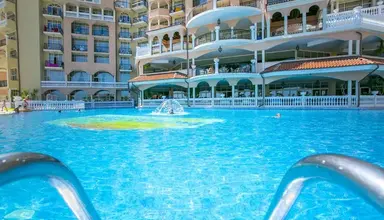 Villas Elenite