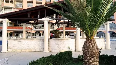 Villas Elenite