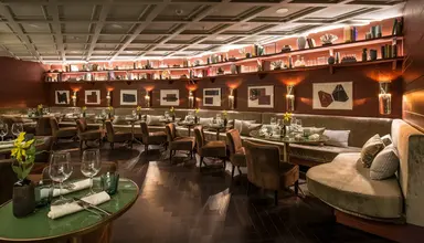 Vincci Mae