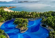 Vinpearl Luxury Nha Trang