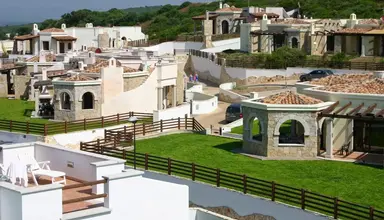 Vista Blu Resort
