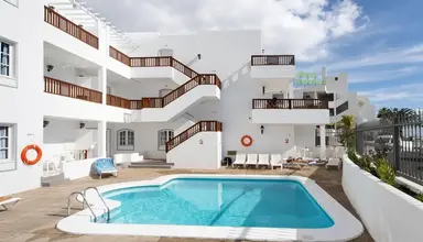 Vista Mar Apartments