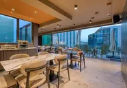 Vita Hotel & Rooftop