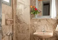 Vlachakis