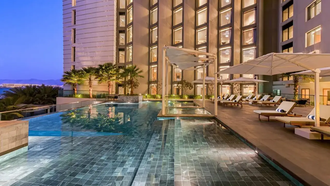 voco Muscat Al Mouj