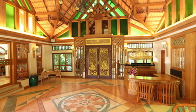 Vogue Resort & Spa