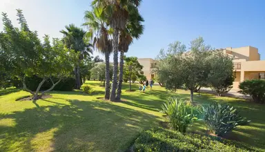 Voi Arenella Resort