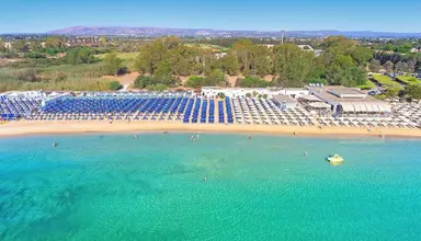 Voi Arenella Resort