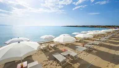Voi Arenella Resort