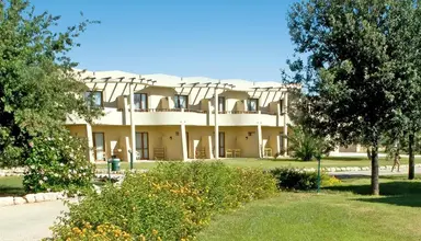 Voi Arenella Resort